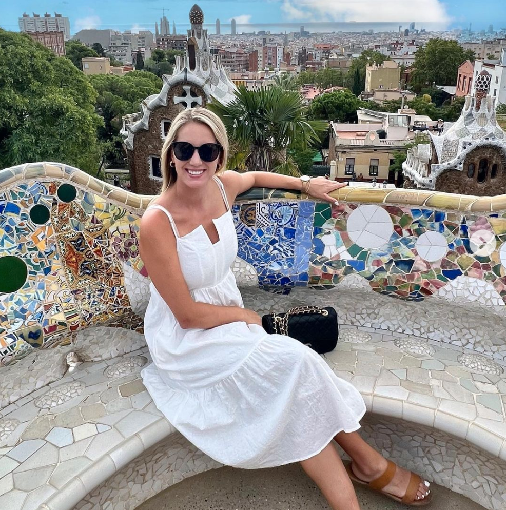 tips for visiting park guell in barcelona spain