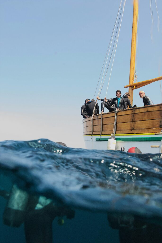what to pack for a liveaboard for a week