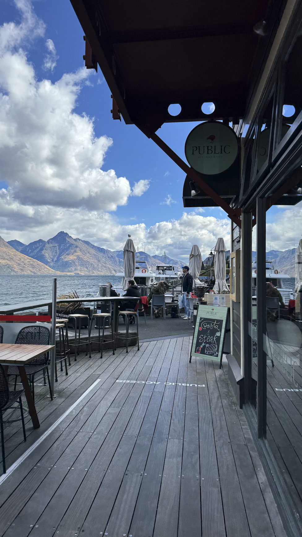 Outdoor dining in Queenstown New Zealand